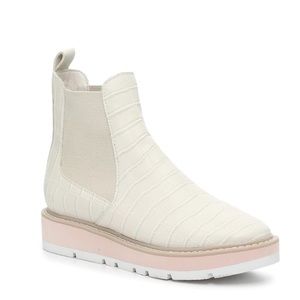 NEW Dolce Vita Boots